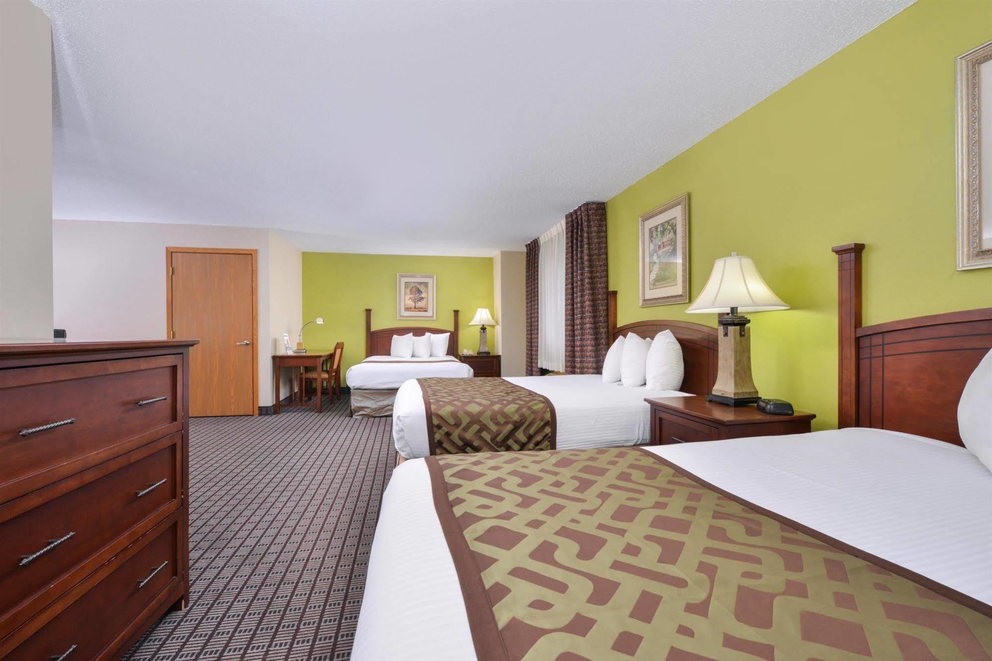 Regency Inn Geneseo Il I-80 Exteriör bild